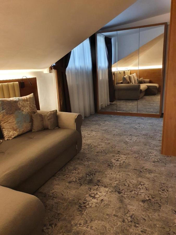 Stay Inn Rediu Valea Lupului  Bagian luar foto