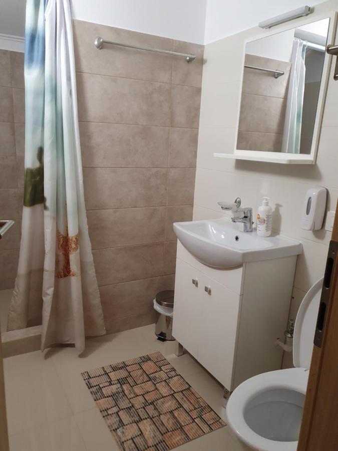 Stay Inn Rediu Valea Lupului  Bagian luar foto